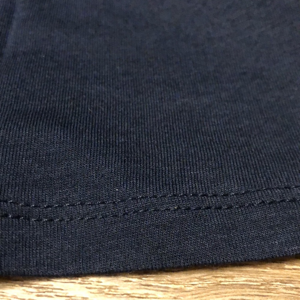 Brand🆕💖🔥💖 MICHAEL KORS tee - Picture 7 of 10